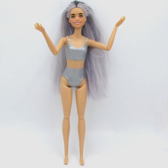 2015 Barbie Cutie Reveal Snowflake Doll With Freckles & Silver Bikini - Picture 1 of 5